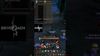 Dude proudly showing off 2500 gold in Blackfathom Deeps on Hardcore