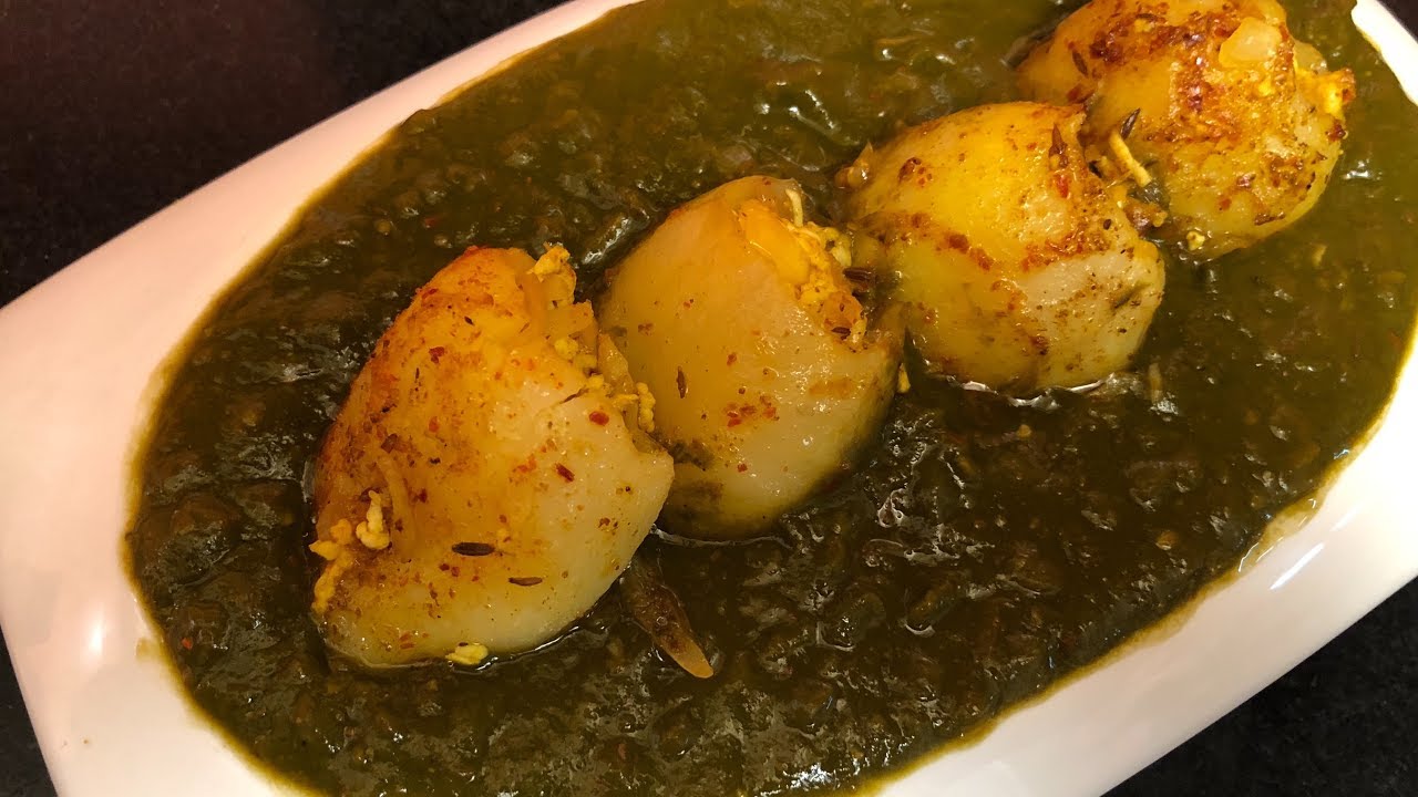 ऐसी पालक की सब्ज़ी जो आपने पहले कभी नहीं खायी होगी | भरवां आलू पालक | Stuffed Aloo in Palak Gravy | Anyone Can Cook with Dr.Alisha