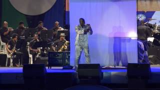 Pic O De Crop Finals 2015 Clic - In Bed Together