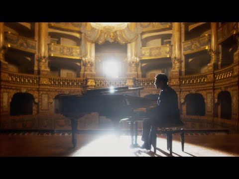 Sal Da Vinci - Il cielo blu di Napoli (Video Ufficiale)