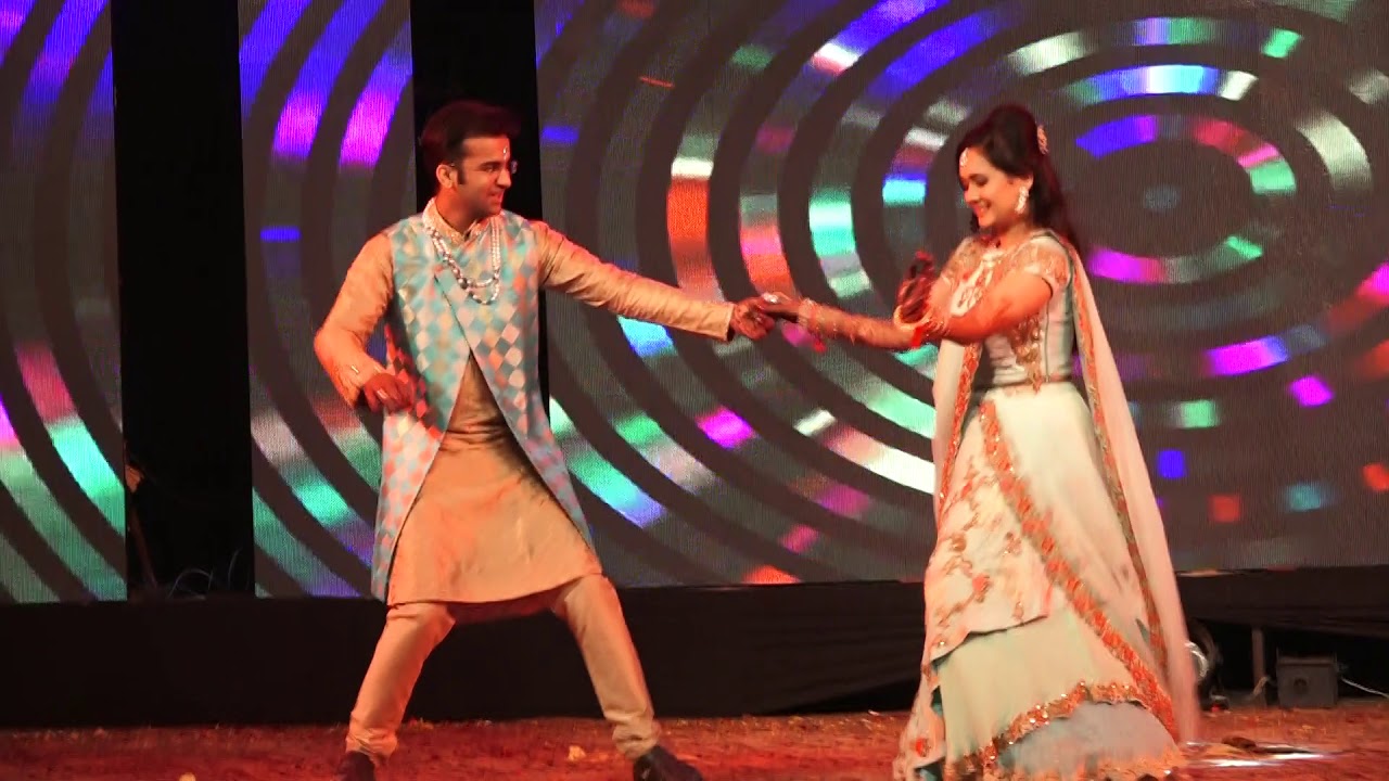 VIRO Wedding - Bride Groom