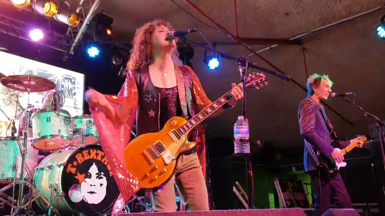 Born To Boogie T.Rextasy 23/04/22 at The Robin 2 in Bilston