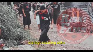 Story wa Mawar biru