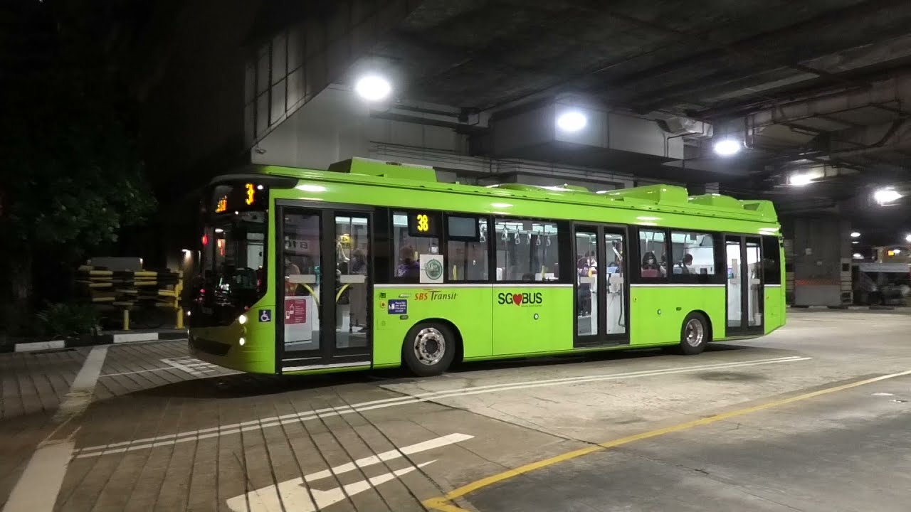 SBS Transit - SG 3072K (Sv 40) Linkker ST12MSD (LM312) Electric 3-Door Bus