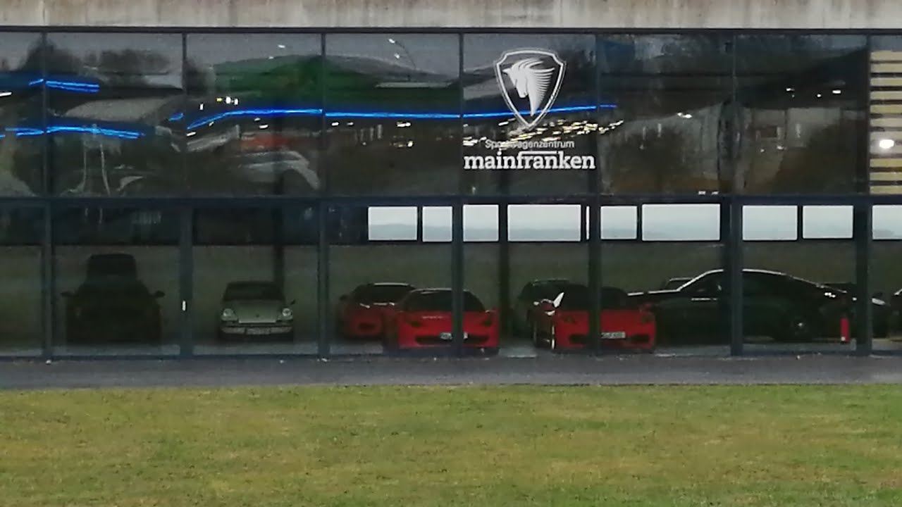 Ferrari-Autohaus Saggio im Dettelbacher Mainfrankenpark - Sportwagenzentrum für Luxuswagen