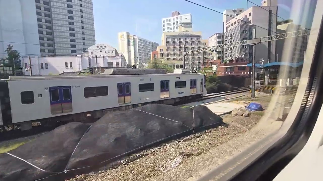 [휴대폰 촬영] 2025년 4월 29일-2, 청춘 회기역 통과