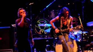 Mike Tramp - When The Children Cry - Amager Bio 1 December 2011