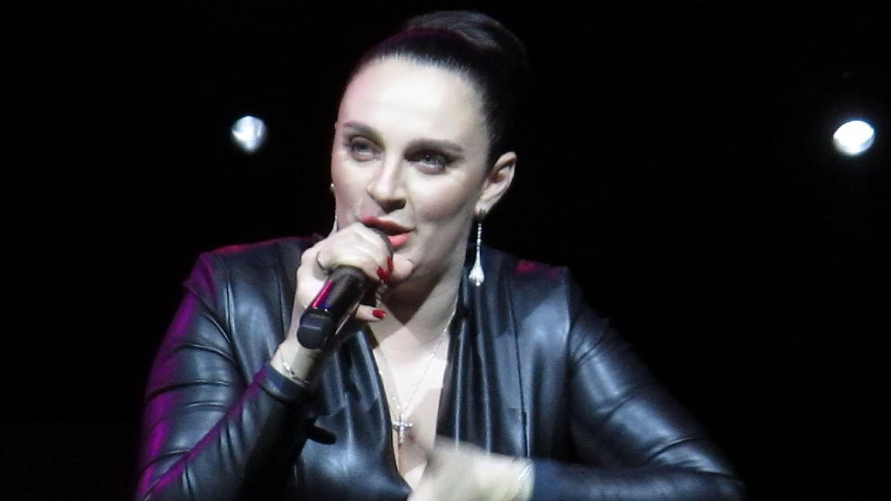 Ваенга сольный концерт. Ваенга концерт 2011. Концерт ваенги в екатеринбурге 2023. Ваенга елена муж. Ваенга у меня внутри такая боль слушать бесплатно.