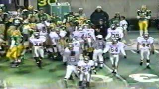 Oregon CB Ronnie Gipson recovers a muffed kickoff by WSU 10-21-1995