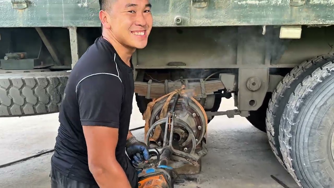 replace trailer rims and replace new brake pads giang's daily car repair work