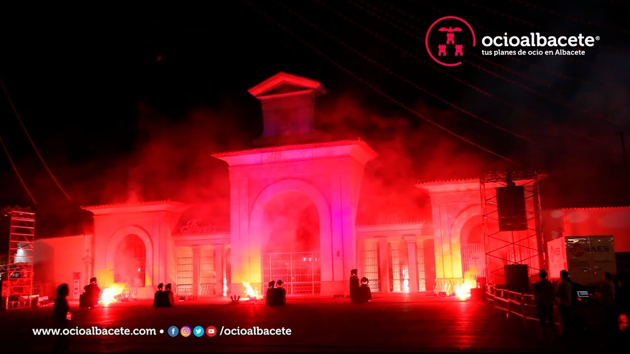 Feria de Albacete 2011, Apertura de la Puerta de Hierros, fuegos artificiales. Albacete