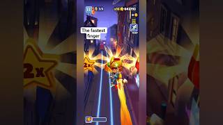 The  fastestmovem ent in subwaySurfers#subwaysurfers #tricks #shorts #explore#gaming #youtubeshorts