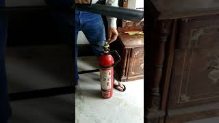 How to use co2 fire extinguisher | co2 fire extinguisher kaise chalate hain