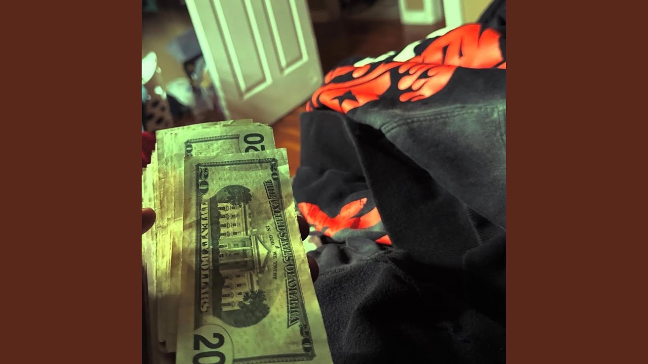 Chuck wright (feat. Yung juuu)