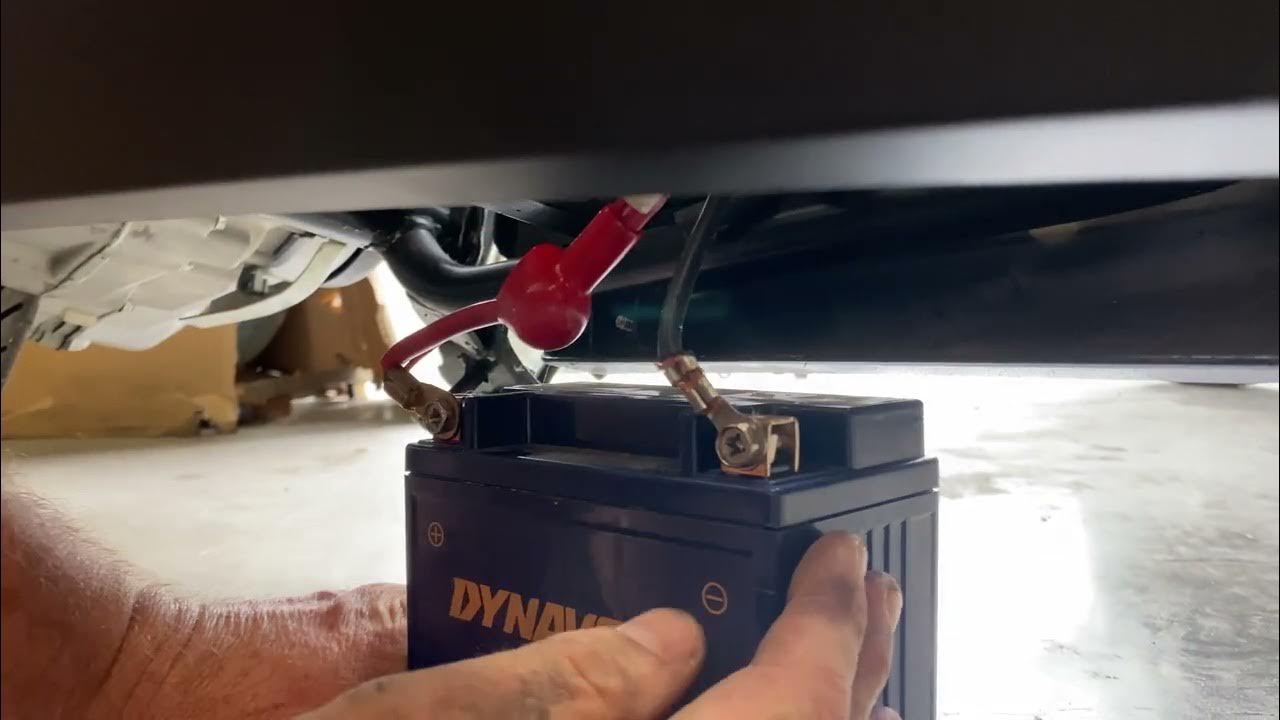 How to Charge the Battery on the Venom X22gt 250cc YouTube