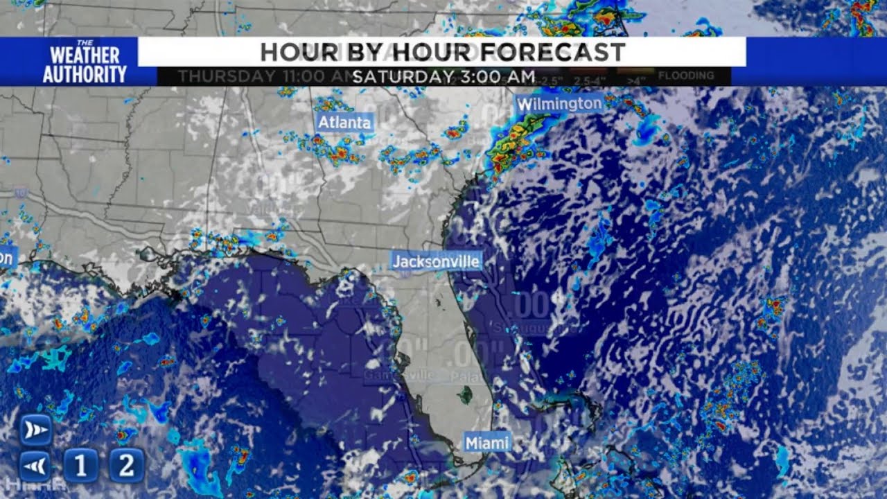 Showers storms are moving across southeast Georgia - YouTube