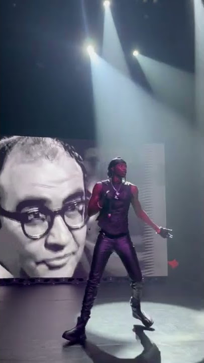 Lancey Foux - OUTTAMYMIND! (feat. Lil Yachty) Live!