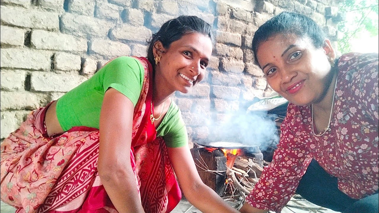 स्मिता आणि सुवर्ण lकाय बनवलं चुलीवरचा स्वयंपाक झटकी पट स्वयंपाक बनवताना सुवर्णा स्मिताला काय म्हणते🥲