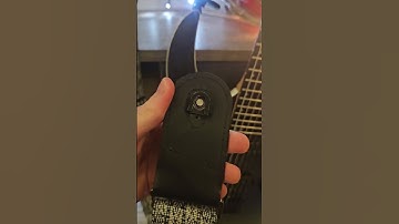 Guitar Strap Locks. Schaller vs Dunlop