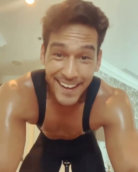 HOT BANGET RICHARD KYLE KERINGETNYA 💦🤤