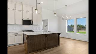 Move-In-Ready 3 Bedroom Home with Large Kitchen Island in Moore, OK