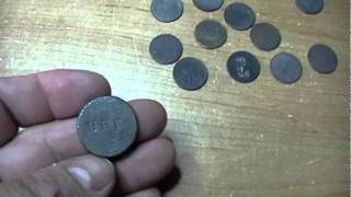 Metal Detecting Close Ups !