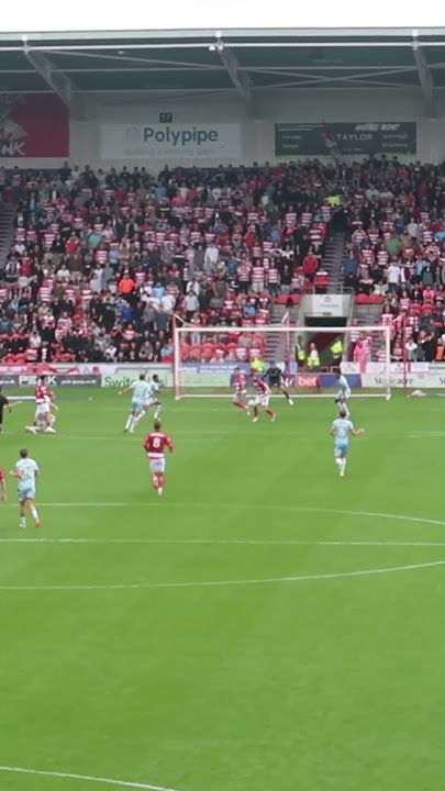 Download lagu Doncaster Almost Score Again...