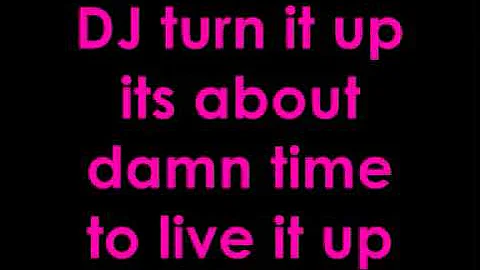 Kesha We R Who We R With lyrics on screen