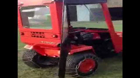 Case Ingersoll 3016 with Snow Cab