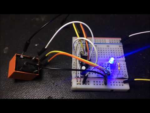 NE555 timer LED on off Using a relay - tutorial