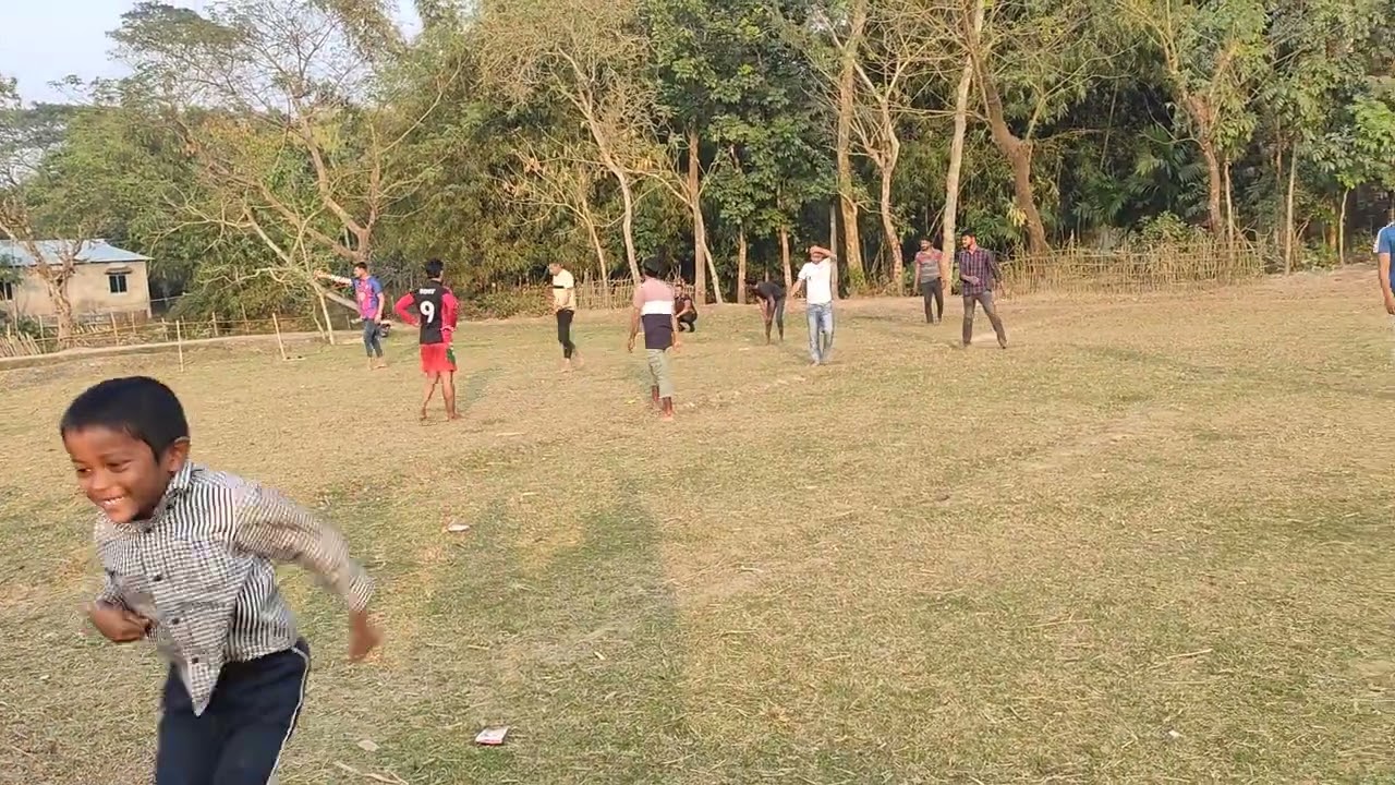 ⚽সেই আগের দিনে চলে গিয়েছিলাম ১৩/২/২৬ ছোট্ট বেলার সব বন্ধু গুলো মিলে খেলার চেয়ে আনন্দ'ই বেশি করছিলা⚽