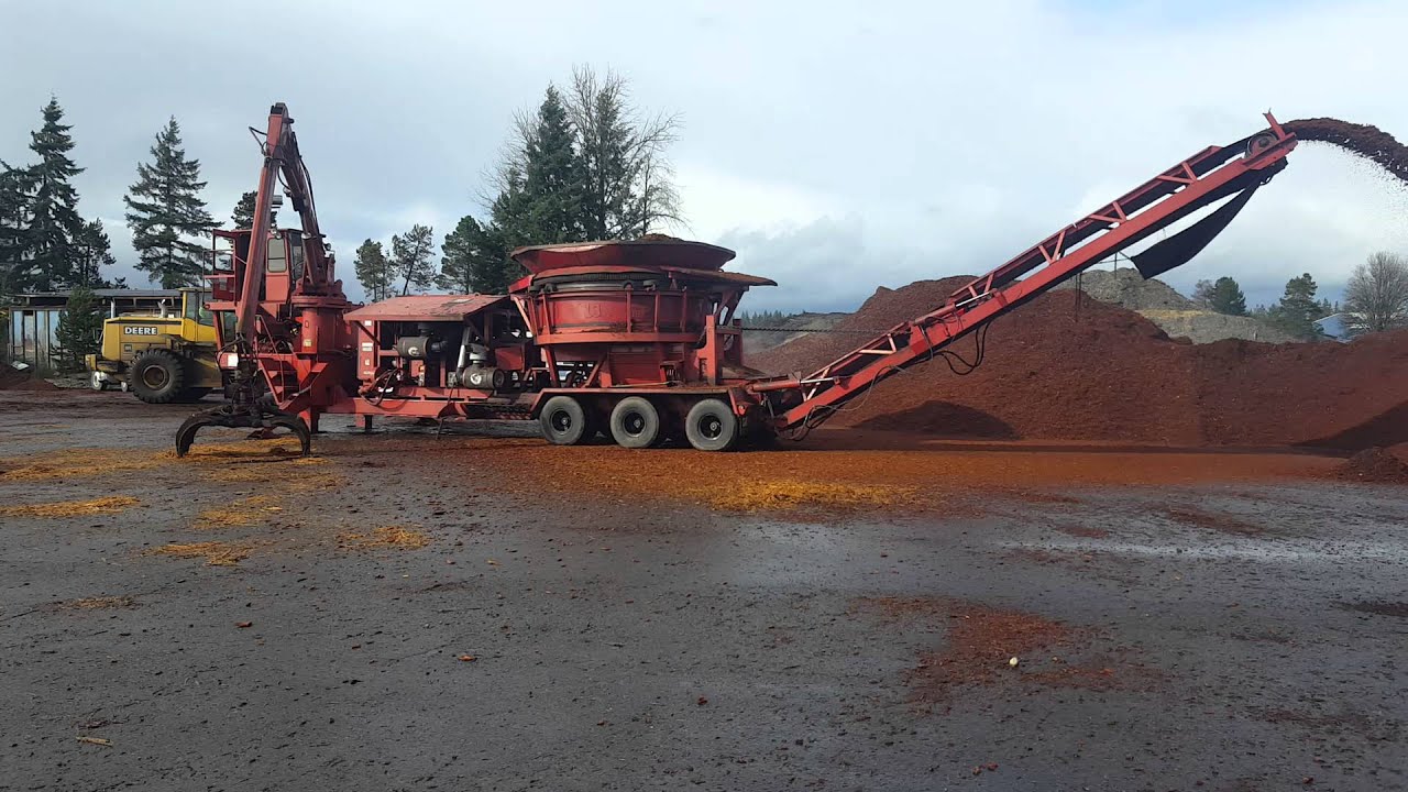 1300 MORBARK TUB GRINDER YouTube