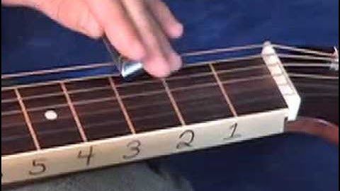 DOBRO LESSON - BLUES LICK #1 - www.LessonsWithTroy.com