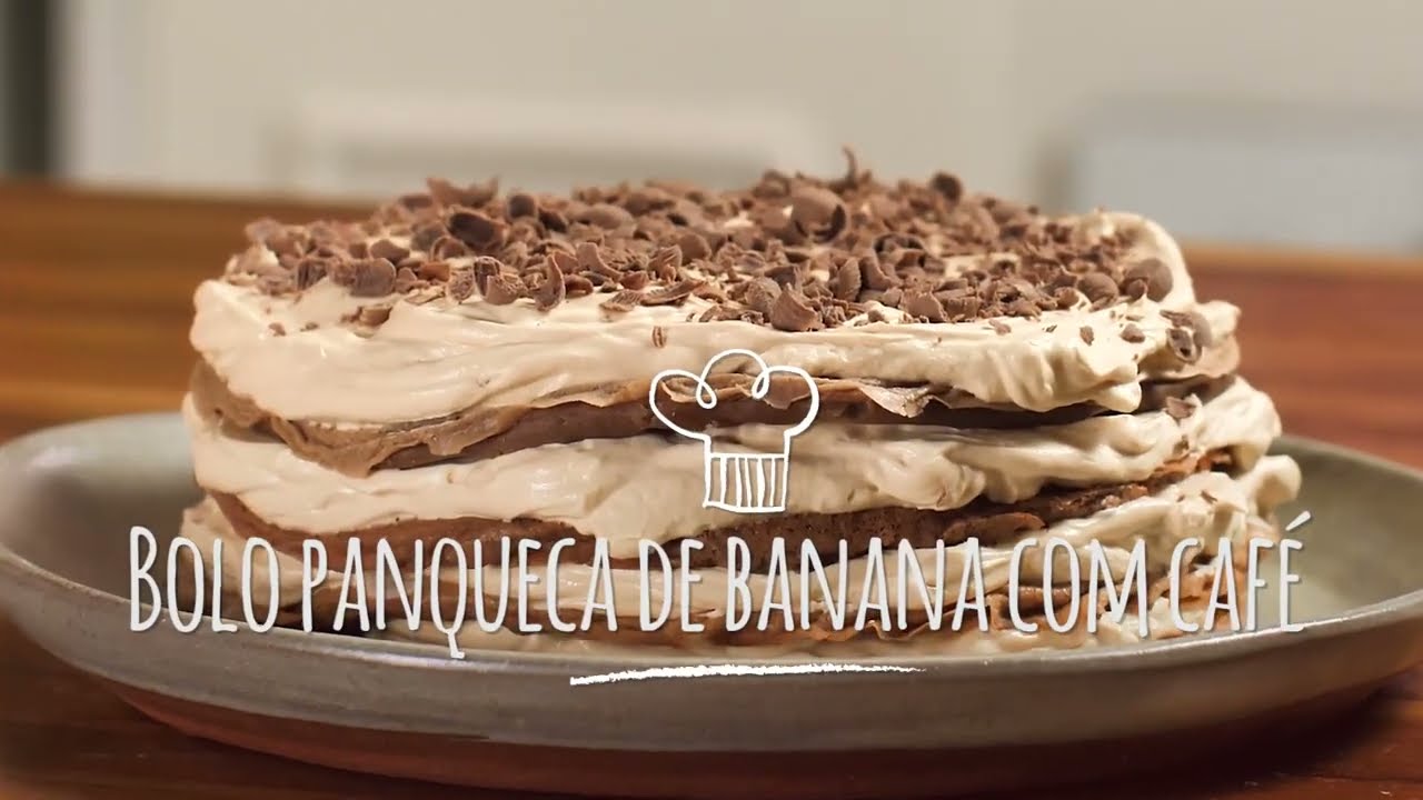 PARECE DE CAFETERIA CHIQUE! Bolo-panqueca de banana e café muito fácil