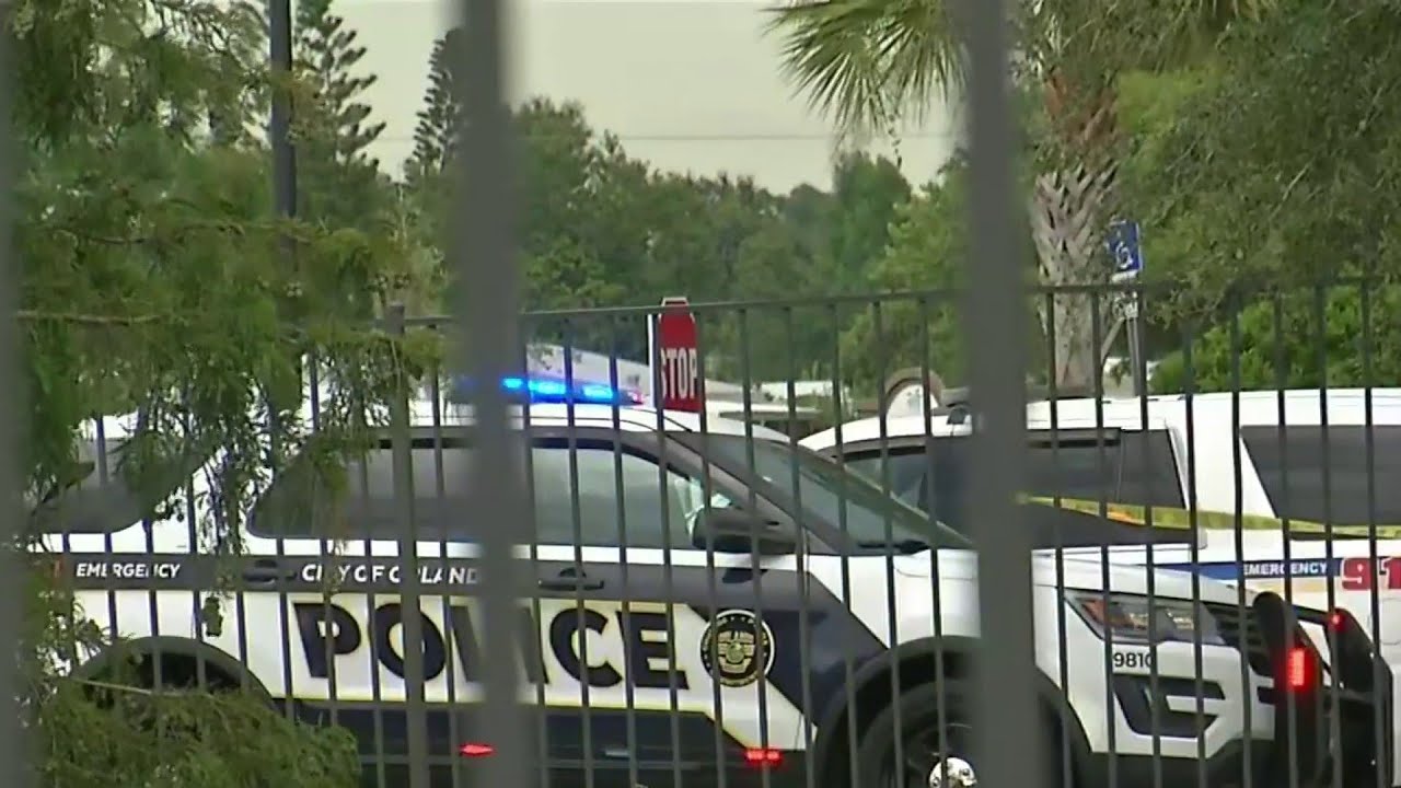 newspaper mockup 1 shot, 2 injured at Orlando apartment complex