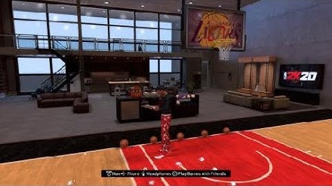 NBA 2K20 1v1 vs my friend