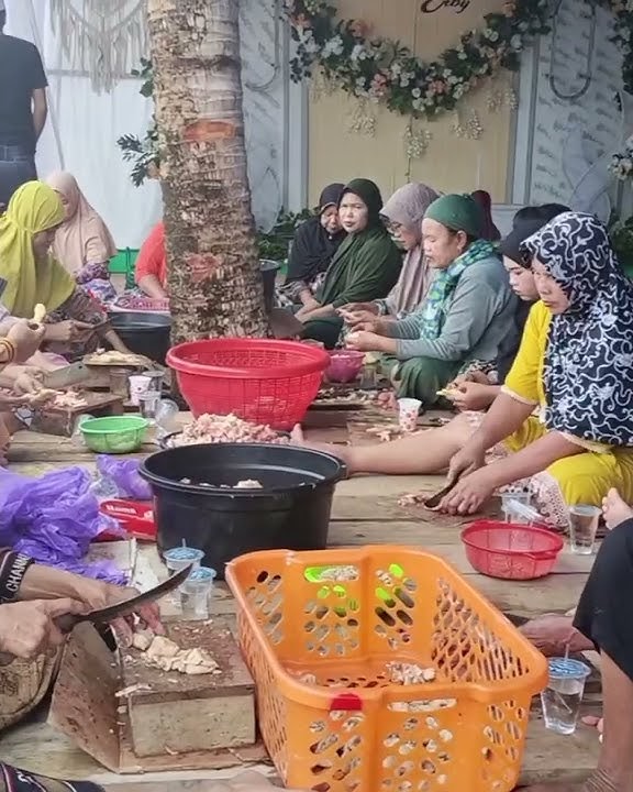 DAYAK BAKUMPAI IN ACTION