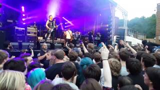 While She Sleeps - Trophies of Violence (Live @ SDF15 South)