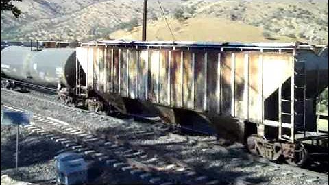 Worlds longest BNSF train in Tehachapi loop