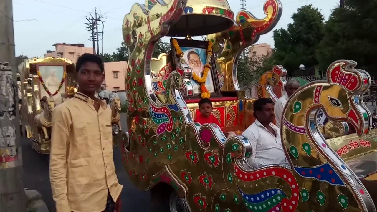 क्रांतिवीर लहुजी वस्ताद तरुण मंडळ लष्कर सोलापूर भव्य मिरवणूक 2018 अण्णाभाऊ साठे जयंती