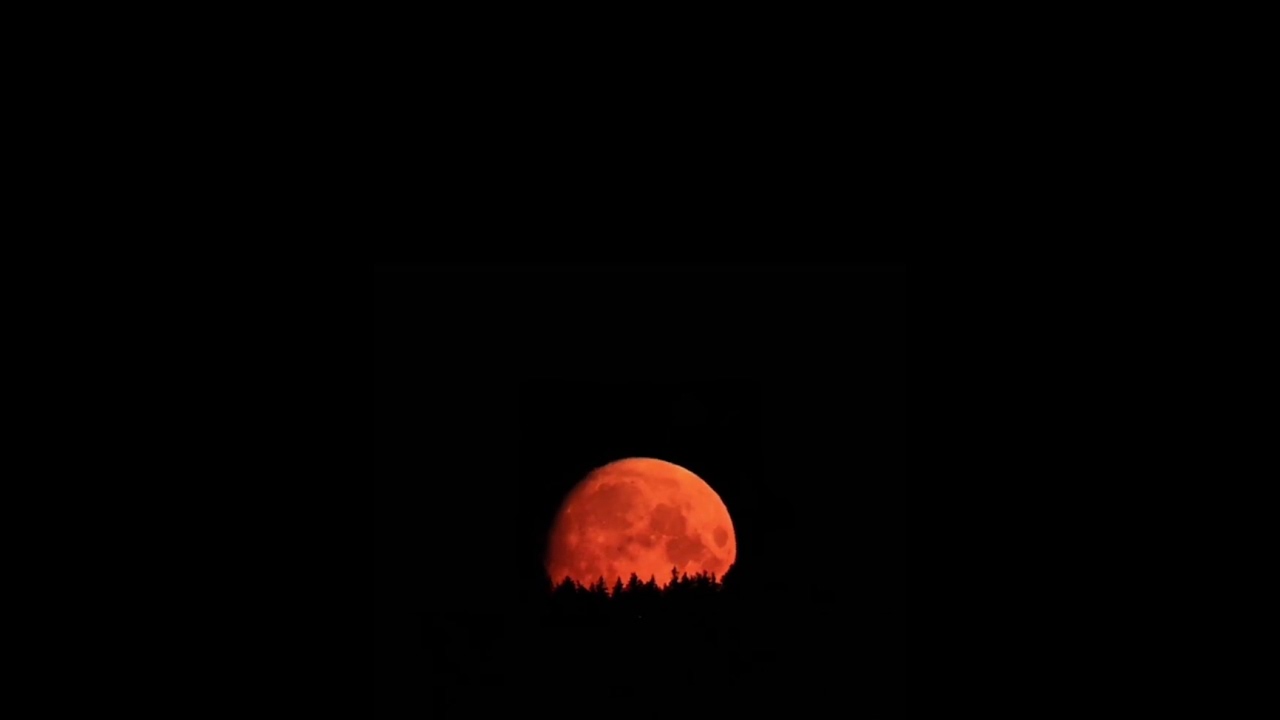 Blood Moon, malam, 3 Maret 2026, 18.00 - 21.00 di langit Indonesia ||Sumber: Pouya Lucky, Finland. 