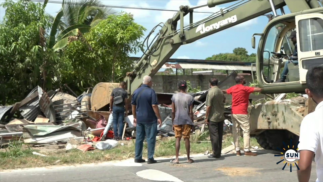 Eigenaar illegale bouwsels Hanna's Lust verzet zich I SUN WEB TV I