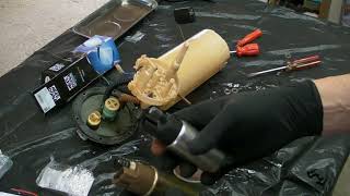KIA Sorento 2.4 (G4JS Sirius engine) fuel pump replacement - ASMR / no talking