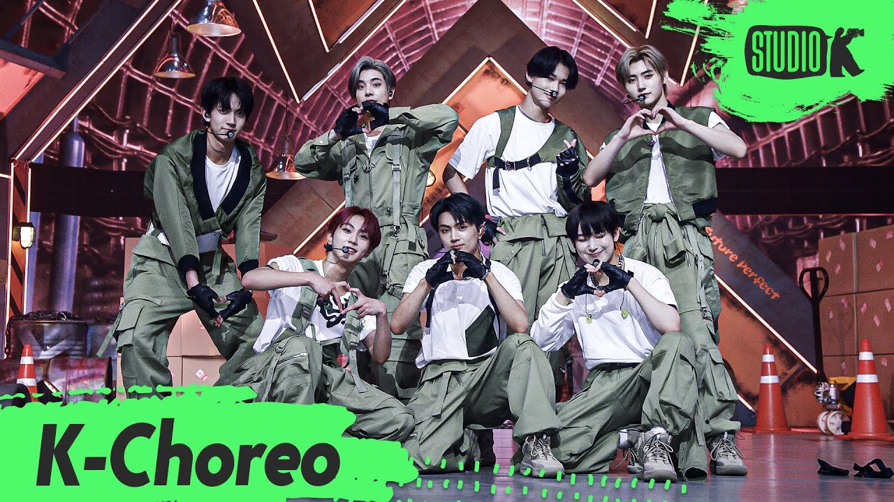 K-Choreo 8K HDR] 엔하이픈 직캠 'Future Perfect (Pass the MIC