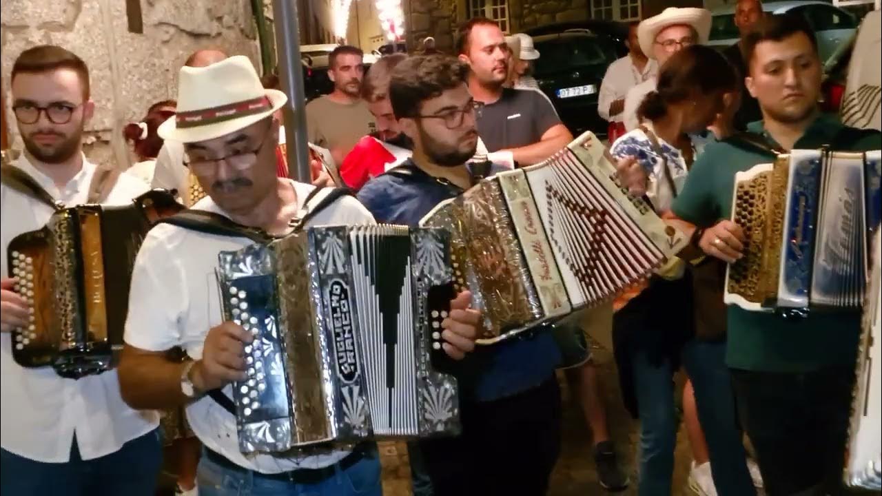 🎄Ver e Ouvir Tocar Concertinas Felizes ) YouTube