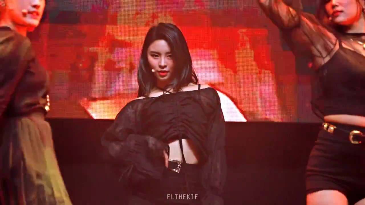 180720 Black suit ELKIE focus 씨엘씨 엘키 직캠 - CLC LIVE SHOW IN HONGKONG
