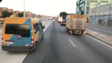 Como está a ponte Rio-Niterói sentido Região dos Lagos?