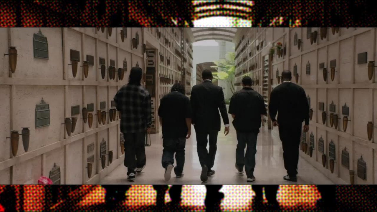 'Straight Outta Compton' : Inside Look - YouTube