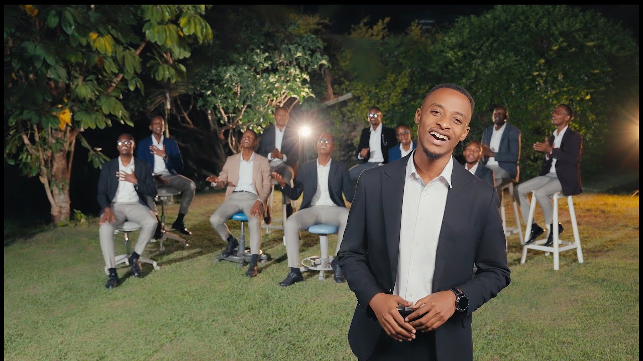 UWITEKA - Shalom Singers FT. Aime Umuhuza