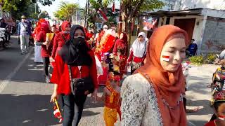Peserta Karnaval Di Mojosari Kab. Mojokerto ....Jos....tenanan....pancen Okey .....